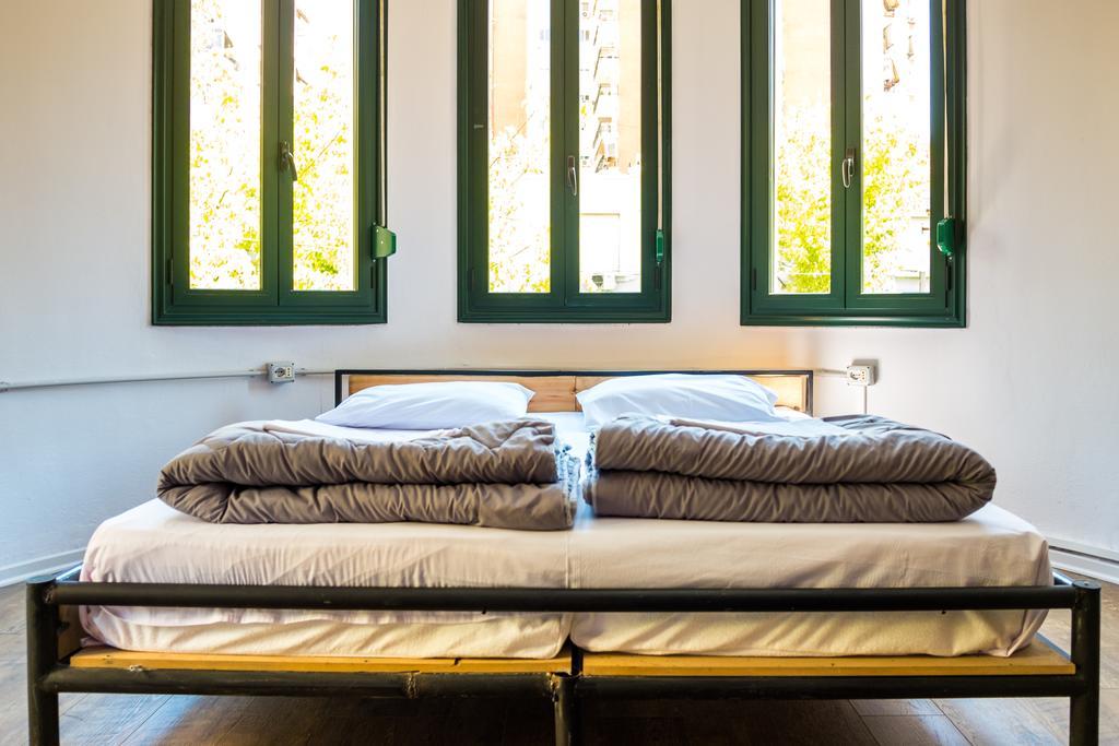 Destil Hostel 地拉那 外观 照片
